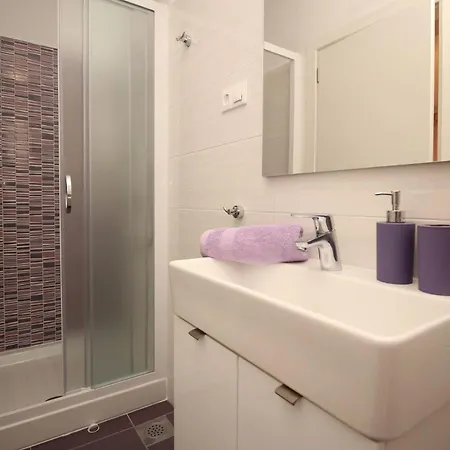 Kristijan Guest house 4*